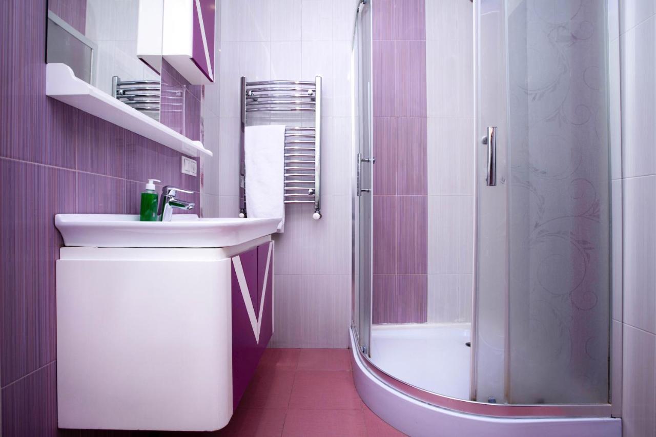 Stay Inn Apartments On Amiryan 4-6 耶烈万 外观 照片