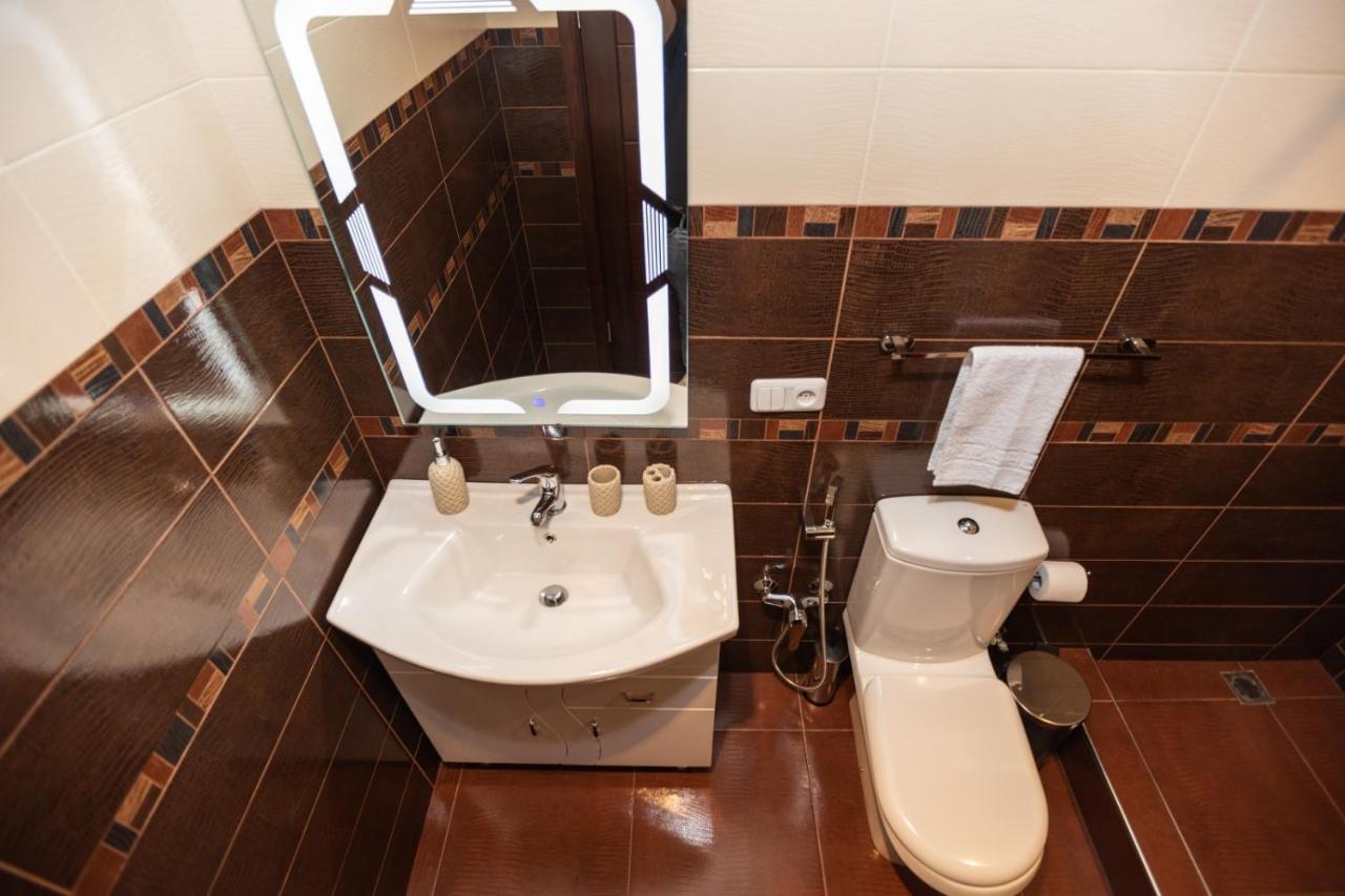 Stay Inn Apartments On Amiryan 4-6 耶烈万 外观 照片